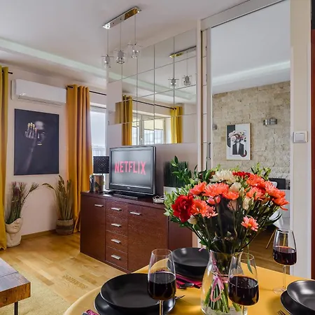 Lumina With Balcony Platinum Tower Varsovie