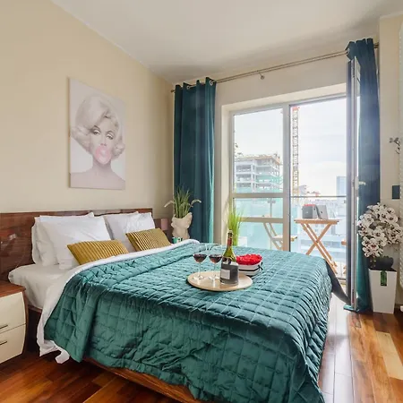 Lumina With Balcony Platinum Tower * Varsovie