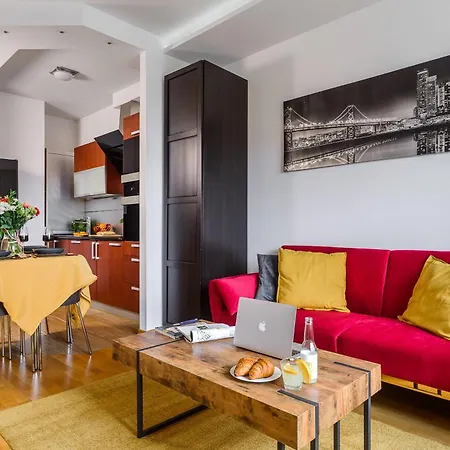 Apartmán Lumina With Balcony Platinum Tower Varšava