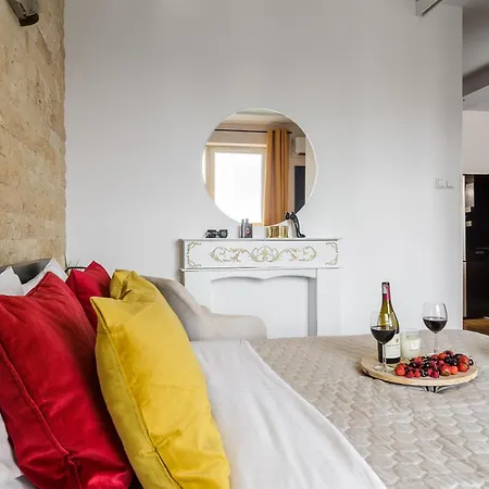 Lumina With Balcony Platinum Tower Lejlighed