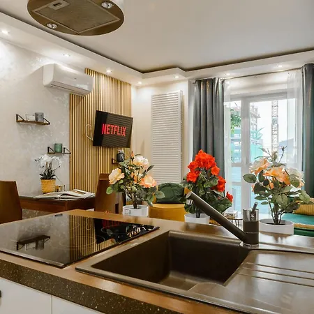 Lumina With Balcony Platinum Tower Apartamento Varsovia