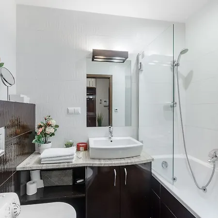 Apartmán Lumina With Balcony Platinum Tower Varšava