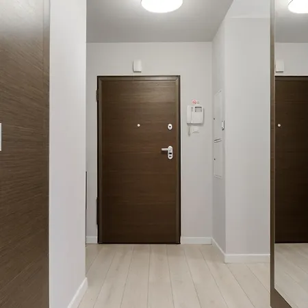 Appartamento Lumina With Balcony Platinum Tower Varsavia